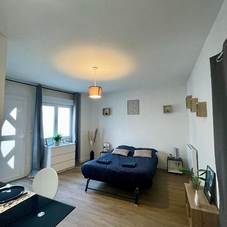 Appartement Cosy Proche Gare อองเชร์ ภายนอก รูปภาพ